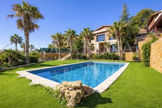 Chalet  Carrer dels avellaners