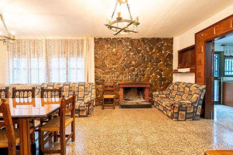 Foto 831e5244-4b8f-4201-812a-071536bcb088. Chalet in plaça poligono 55 15 in Vistabella Vinaròs