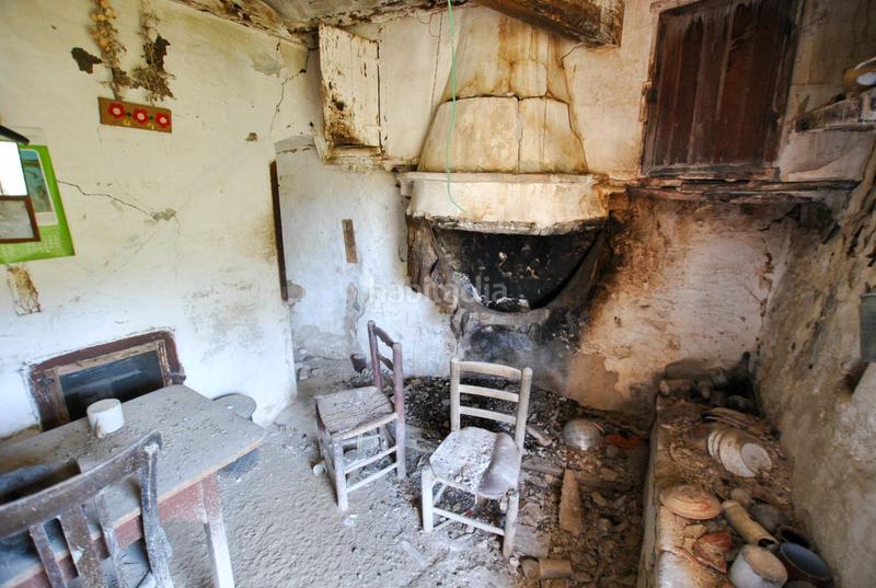 Foto 34483e4e-da55-4702-bf3b-908b8f3d182e. Finca rústica a rambla felip pedrell 50 a Centre Tortosa