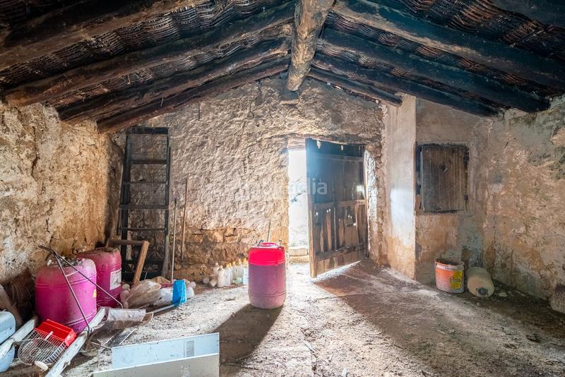 Foto 62fe2efa-67ed-4b00-837b-2a0bc270ff7a. Masia a carrer de caseres 24 a Bot