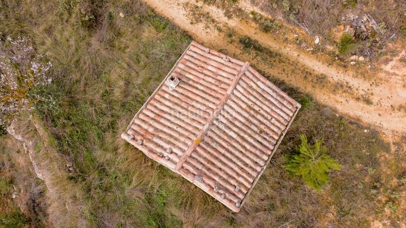 Foto 7c7a4451-b63e-4948-8d52-b99a89809924. Masia a carrer de caseres 24 a Bot