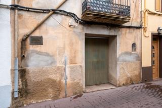 Maison à Carretera tortosa 1. Casa de pueblo para restaurar en mas de barberans
