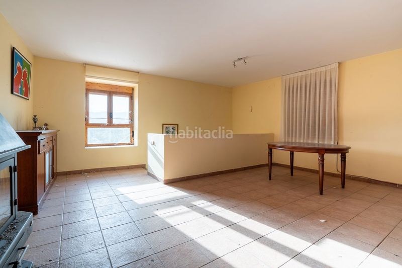 Foto f0e371d6-3d62-4a5d-ab22-cad43c3e9941. Masia amb calefacció aparcament piscina a Centre Tortosa