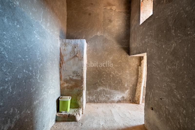 Foto 4f7ccaaf-3a55-4bb3-8f14-5ce75f91e752. Propriété dans carrer indústria 2 dans Santa Bàrbara