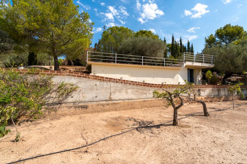 Foto 25c8e04f-812a-4725-bf2e-3d663aa6cd4c. Terreno residencial finca urbana con una balsa cerca en Tortosa