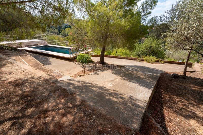 Foto 4ab748b1-ae61-4421-ac54-9752f1bcfa0e. Terreno residencial finca urbana con una balsa cerca en Tortosa