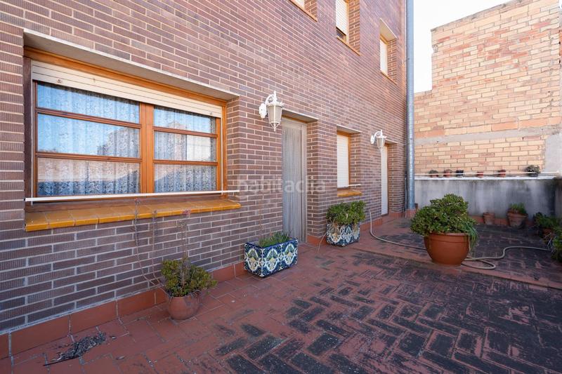 Foto 02405bf9-2384-4e8f-9f2a-c4c25b5ad7b9. House in carrer de mossèn cinto verdaguer 49 in Bítem Tortosa