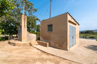 Finca rústica a Bítem. Huerto con mandarinos cerca de bítem