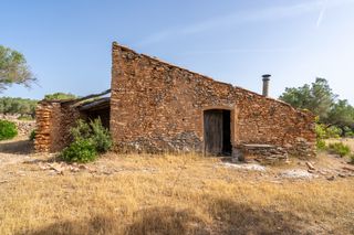 Finca rústica en N/a. Finca rústica con casita de campo en lo burgà