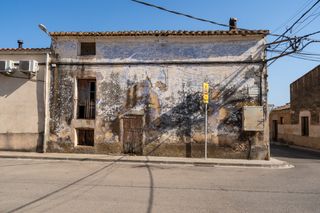 Terreny residencial a Carrer de l'alfambra 8. Solar en venta en els reguers
