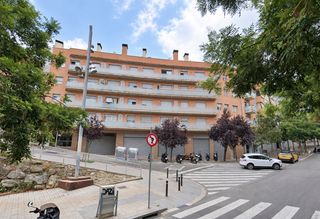 Aparcament cotxe a Carrer de Fastenrath
