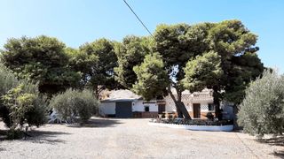Casa a Paraje cuesta de gos 38. Casa de campo con 6000 m²