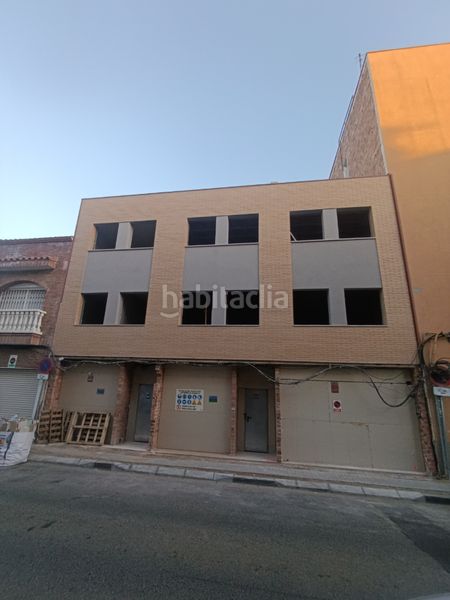 Foto 3314aca5-94e9-4c17-9401-bac0c659347a. Casa adossada a carrer de lepant 195 a Gràcia Sabadell