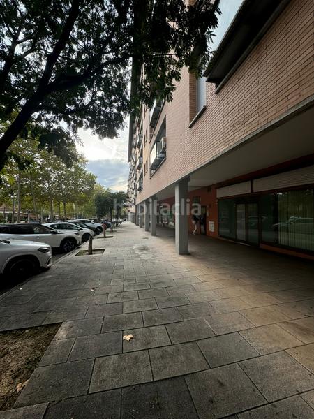 Foto 58d67f27-8b74-4513-8504-328b817860cb. Alquiler local comercial en avinguda de canaletes 29 local amplio en alquiler en cerdanyola del valles en Cerdanyola del Vallès