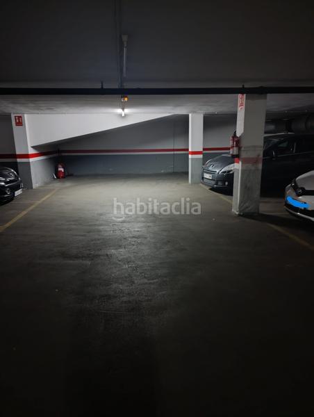 Foto e2597c38-4ec5-4f0f-af7b-7aa689cd8a9f. Parking coche en carrer doctor bergós 50 en Centre Ripollet