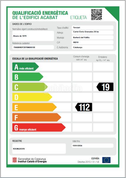 Foto 74a15894-bcd1-46b9-9e44-880886f09caf. Locale commerciale in carrer d'enric granados 30 in Barberà del Vallès