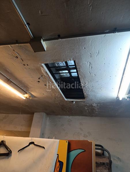 Foto e55f77c8-b924-43b9-9370-696638eadeb0. Locale commerciale in carrer d'enric granados 30 in Barberà del Vallès