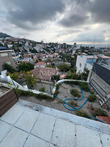 Foto 2bafe488-3079-4150-976a-f8229ce2496f. Chalet mit heizung parking pool in La Miranda Esplugues de Llobregat