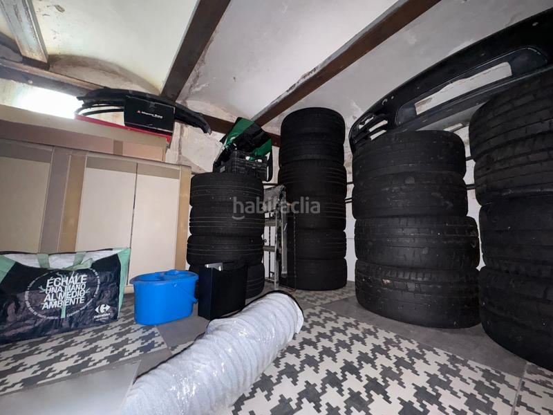 Foto 818338a6-35e5-493f-836f-91c87edc361e. Chalet mit heizung parking pool in La Miranda Esplugues de Llobregat