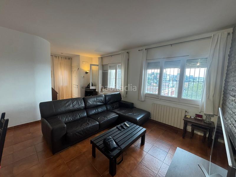 Foto b4ab2756-ae00-4cb8-81ab-2586fbfeb9be. Chalet with heating parking pool in La Miranda Esplugues de Llobregat