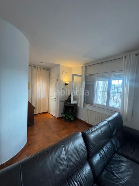 Foto 57d91715-da18-490b-b140-ee3583cf61ac. Chalet avec chauffage parking piscine dans La Miranda Esplugues de Llobregat