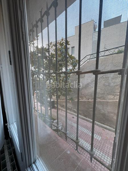 Foto f45b4556-dcad-455e-a50d-49fa39c0846e. Xalet amb calefacció aparcament piscina a La Miranda Esplugues de Llobregat