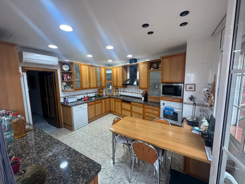 Foto 42af3227-c5a3-48a5-bd31-a31b3f05296b. Capannone industriale in carrer sant jaume 45 in Zona Industrial Ripollet