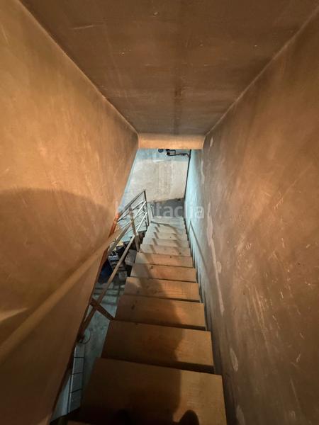 Foto 6256ab14-4e27-4d05-b0a9-c1bf2c8c7eb3. Capannone industriale in carrer sant jaume 45 in Zona Industrial Ripollet