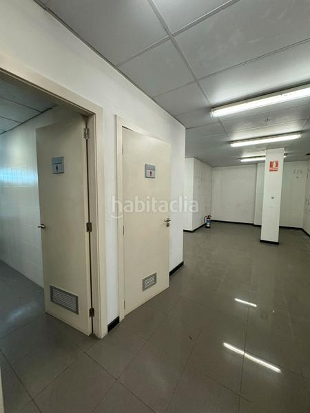 Foto 6fcb377e-3bc5-40ad-b908-4f4e1ce80075. Rent business premise in Mas Rampinyo - Montcada Nova - Carrerada Montcada i Reixac