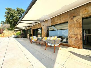 Haus in Palau-saverdera. Villa de lujo en palau saverdera