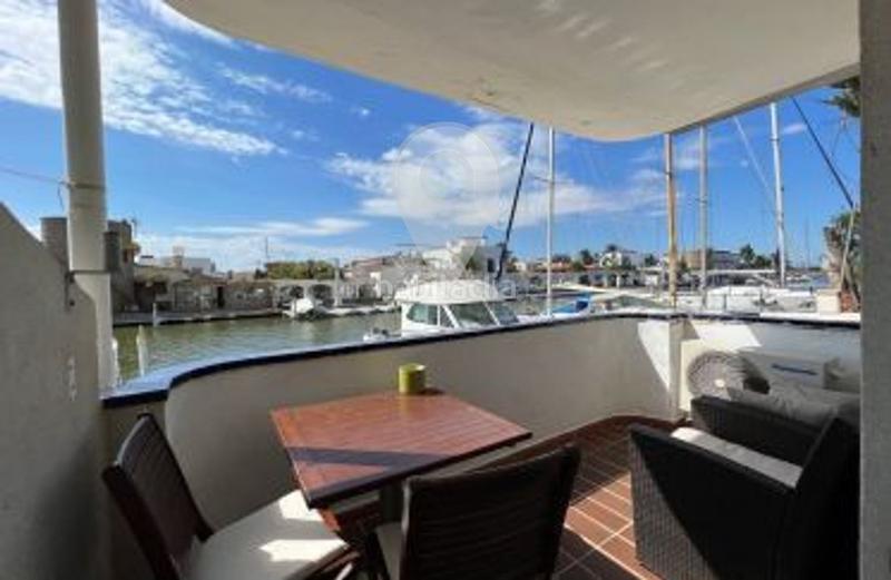 Foto 449110ad-90cb-4fc9-b6d5-c08017849bec. Piso s en Centre Roses