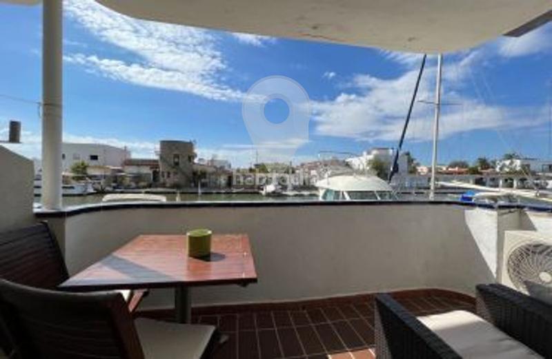 Foto c1742339-b98f-406e-892d-2328a39ecc1a. Piso s en Centre Roses