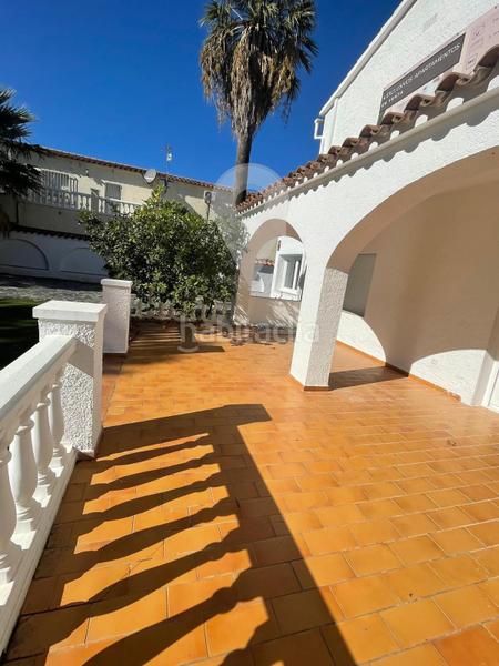 Foto 2165d411-53bb-4bcd-83c5-f963178b6c48. Appartement avec chauffage parking piscine dans Moxó - Sant Mori Empuriabrava