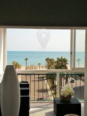 Etagenwohnung in Santa Margarida. Apartamento moderno con vistas al mar y licencia turistica