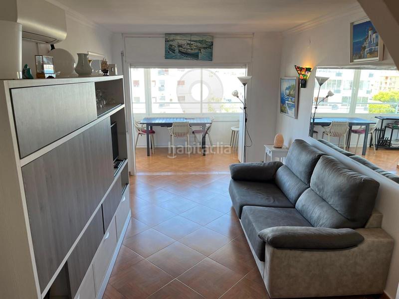 Foto e57968c9-1cf8-4eec-831d-730053ba6076. Piso vista excepcional de la primera línea del mar en Roses