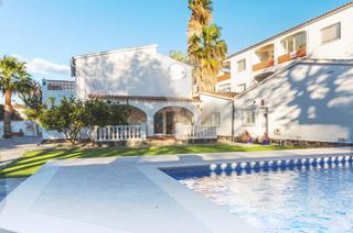 Piso  Moxo. Magnifico piso bajo pequeña residencia con piscina y parking  30