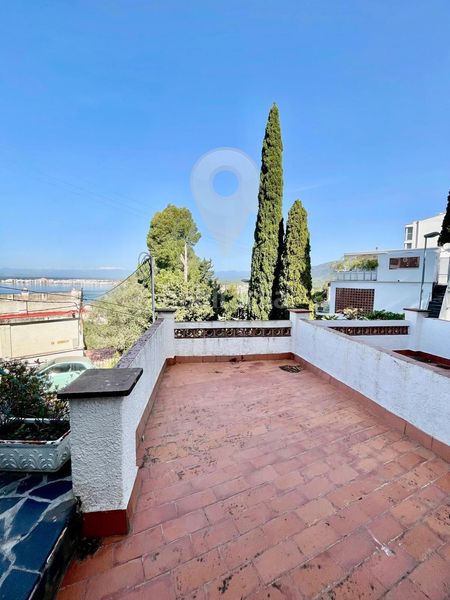 Foto c993421a-6303-4b42-bd52-06bef2afc58e. Casa adossada amb calefacció aparcament a Puig Rom-Canyelles-Almadrava Roses