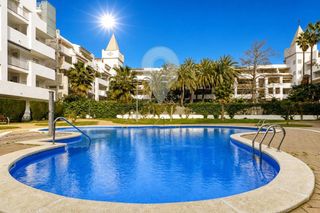 Pis  Port joan. Bonito piso con licencia tur�stica en una residencia con piscina