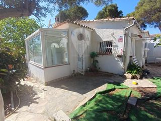 Maison  Roger de flor. Encantadora casa con jardín y parking cerca de la playa y de tod