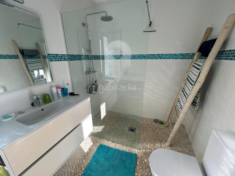 Foto c6ceb867-51fe-46ad-818e-2ac19dde7a93. Casa amb calefacció aparcament a Puig Rom-Canyelles-Almadrava Roses