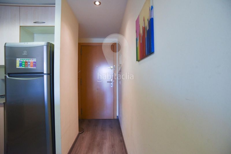 Foto f4268346-b362-4125-9912-d84dc303bbd2. Piso apartamento con licencia turística en una residencia con piscina en Roses