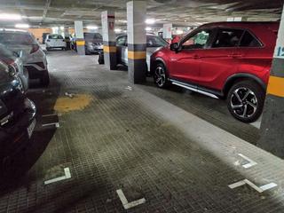Posto auto in Carrer de rocafort 116. Rocafort – consell cent buena plaza de parking en venta