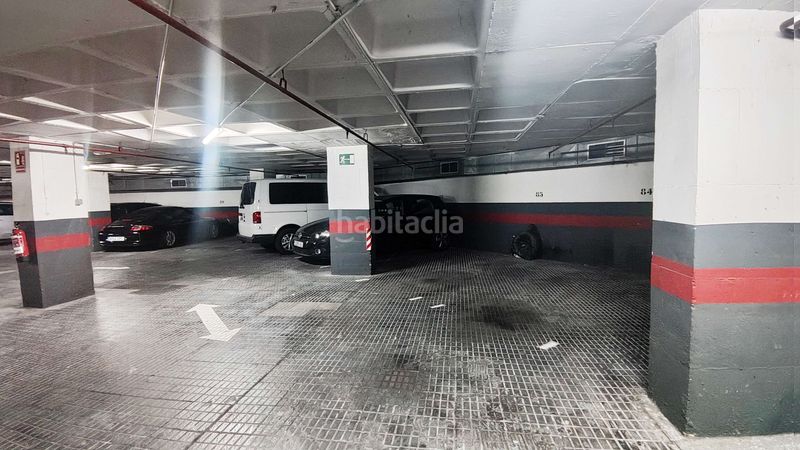Foto 8cc45c86-5d5c-4a3b-92c6-73d69af250d3. Miete autoparkplatz in carrer de valència 297 in Dreta de l´Eixample Barcelona