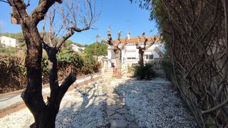 Lloguer Casa  Carrer riera de tiana. Tiana casa independiente con jardín y vistas en el casco urbano