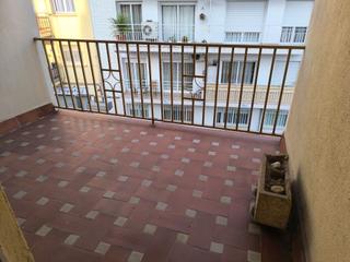 Pis  Carlets. Vilanova. zona puerto y playas, confortable piso soleado, tranqu