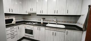 Miete Appartement  Carrer de l'om 20. Metro paralel impecable piso amueblado 60 m2, 2 hab.