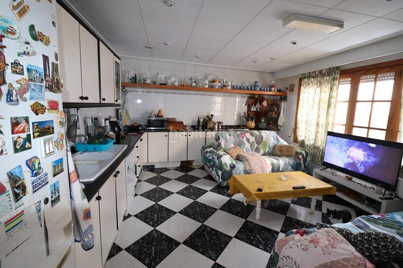 Foto 54f04cbf-fc3f-495b-8116-0c828523b0ef. Piso en carrer balears 45 gran piso techo libre en el arenal ref 23 en Llucmajor