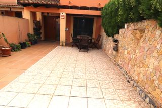Miete Reihenhaus in Carrer de barcelona 1. Gran adosado en sa torre con piscina comunitaria ref 807