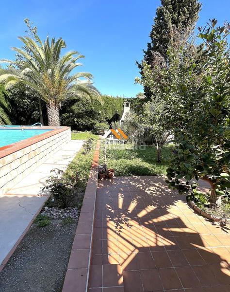 Foto 450e8155-7029-46ee-8ba5-c29d34faf831. Chalet con riscaldamento parcheggio piscina in La Cañada Paterna