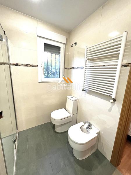 Foto 55e8eed2-2ac3-4df4-9771-f68e7af4f789. Chalet con riscaldamento parcheggio piscina in La Cañada Paterna